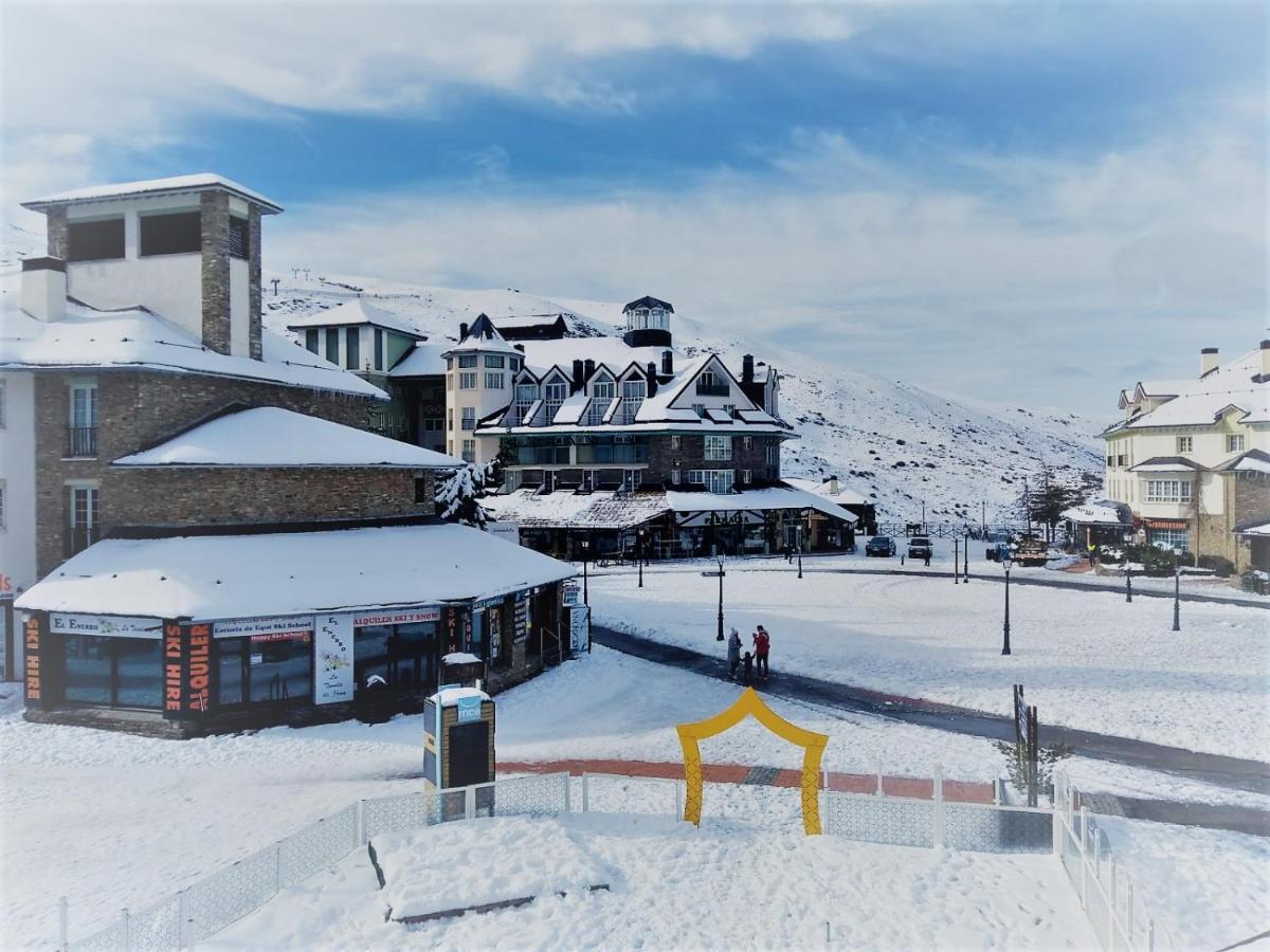 Ski & Snow Apartmentos By Todosierranevada - Plaza Principal Junto A Los Telecabinas 시에라네바다 외부 사진