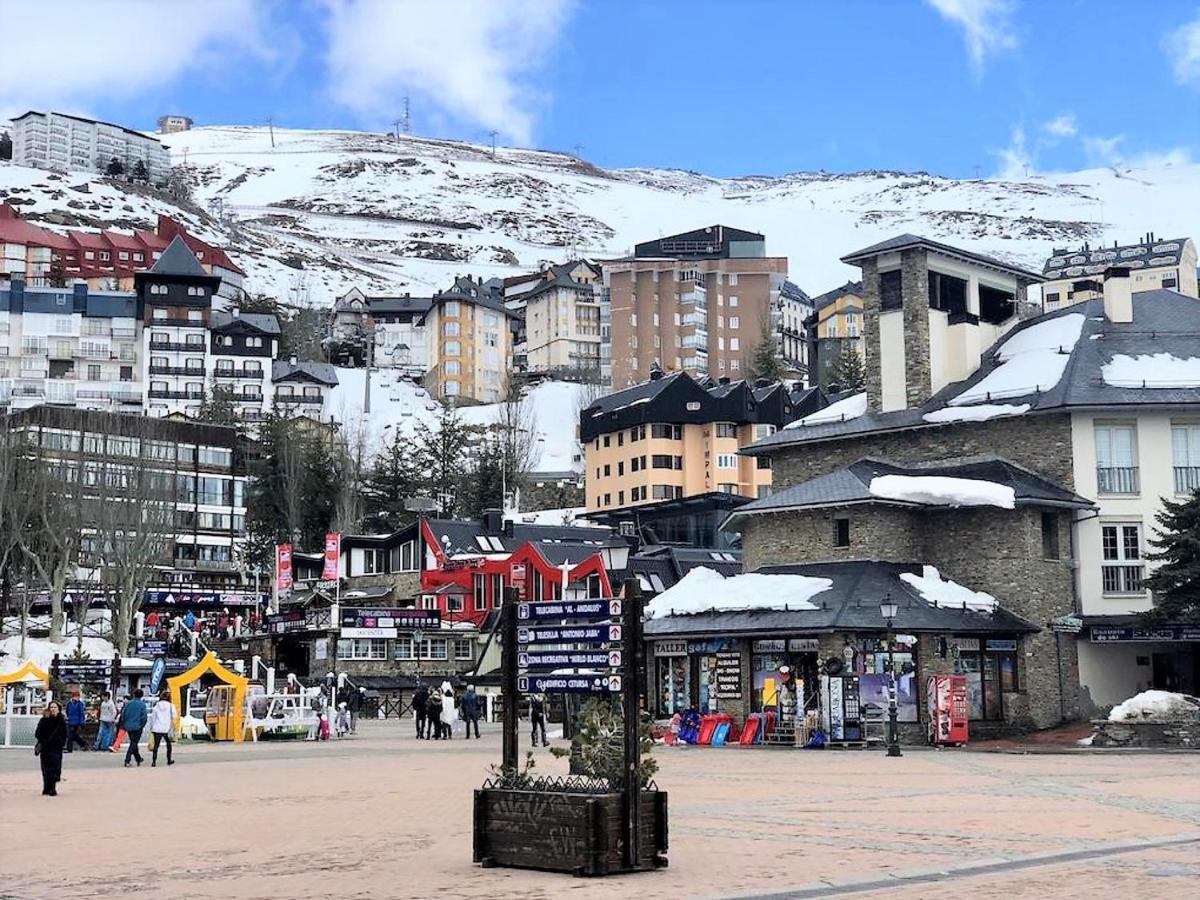 Ski & Snow Apartmentos By Todosierranevada - Plaza Principal Junto A Los Telecabinas 시에라네바다 외부 사진