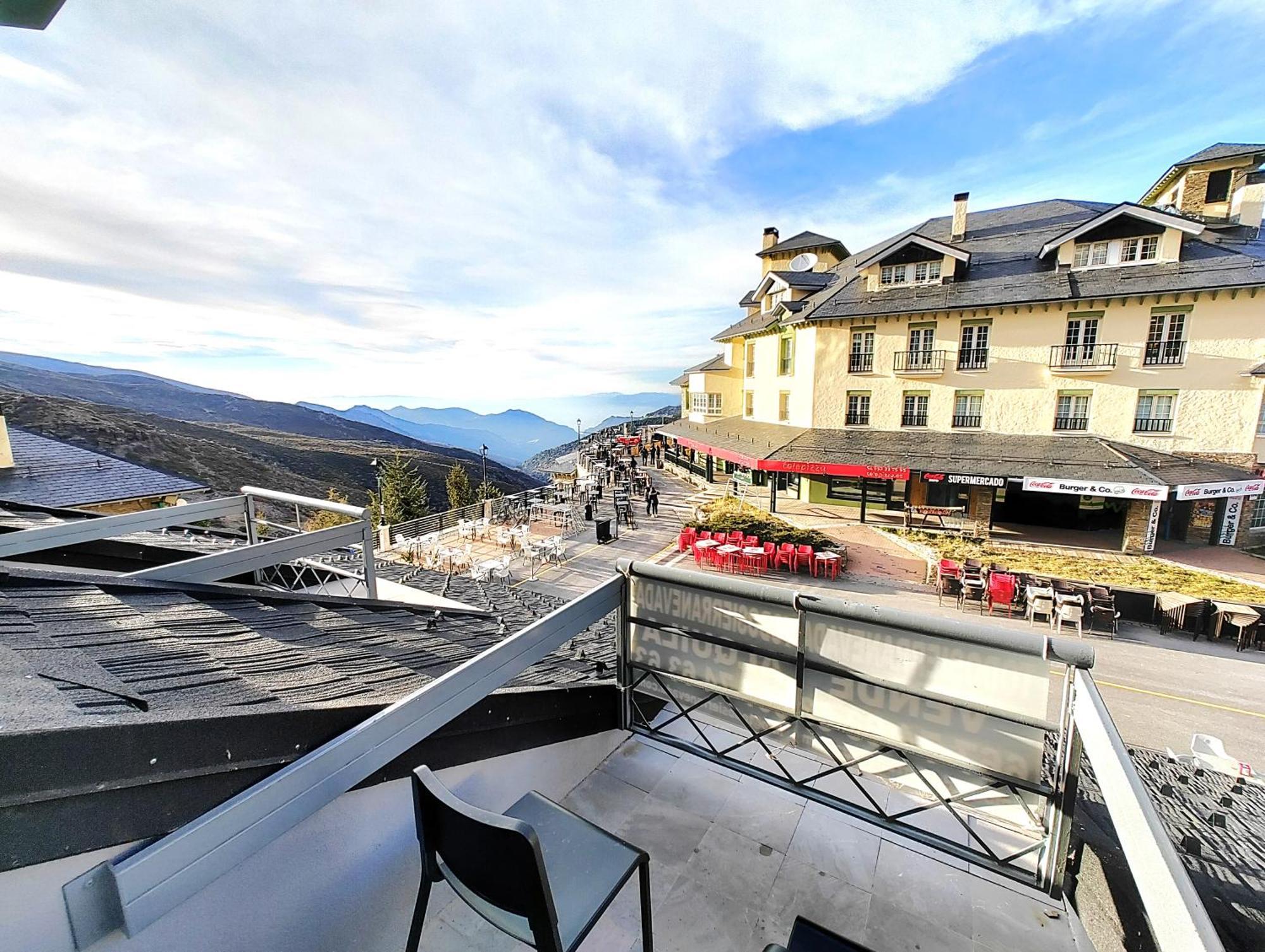 Ski & Snow Apartmentos By Todosierranevada - Plaza Principal Junto A Los Telecabinas 시에라네바다 외부 사진